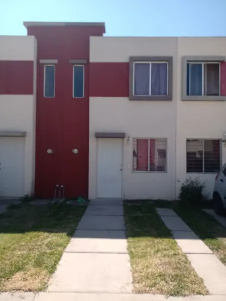 Agradable Casa en Renta en El Fraccionamiento Amaranto Residencial, Zapopan