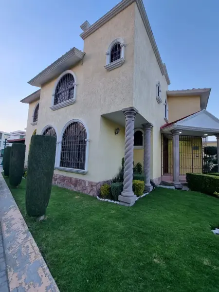 Casa en venta en Arboledas de San Javier, Pachuca de Soto — foto 3 de 30