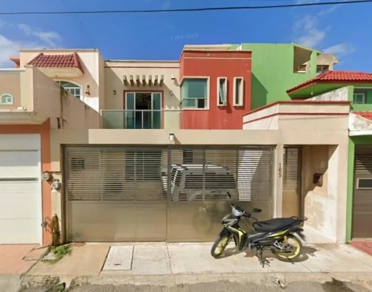 Casa en venta en Paraiso Coatzacoalcos, Coatzacoalcos — foto 1 de 10