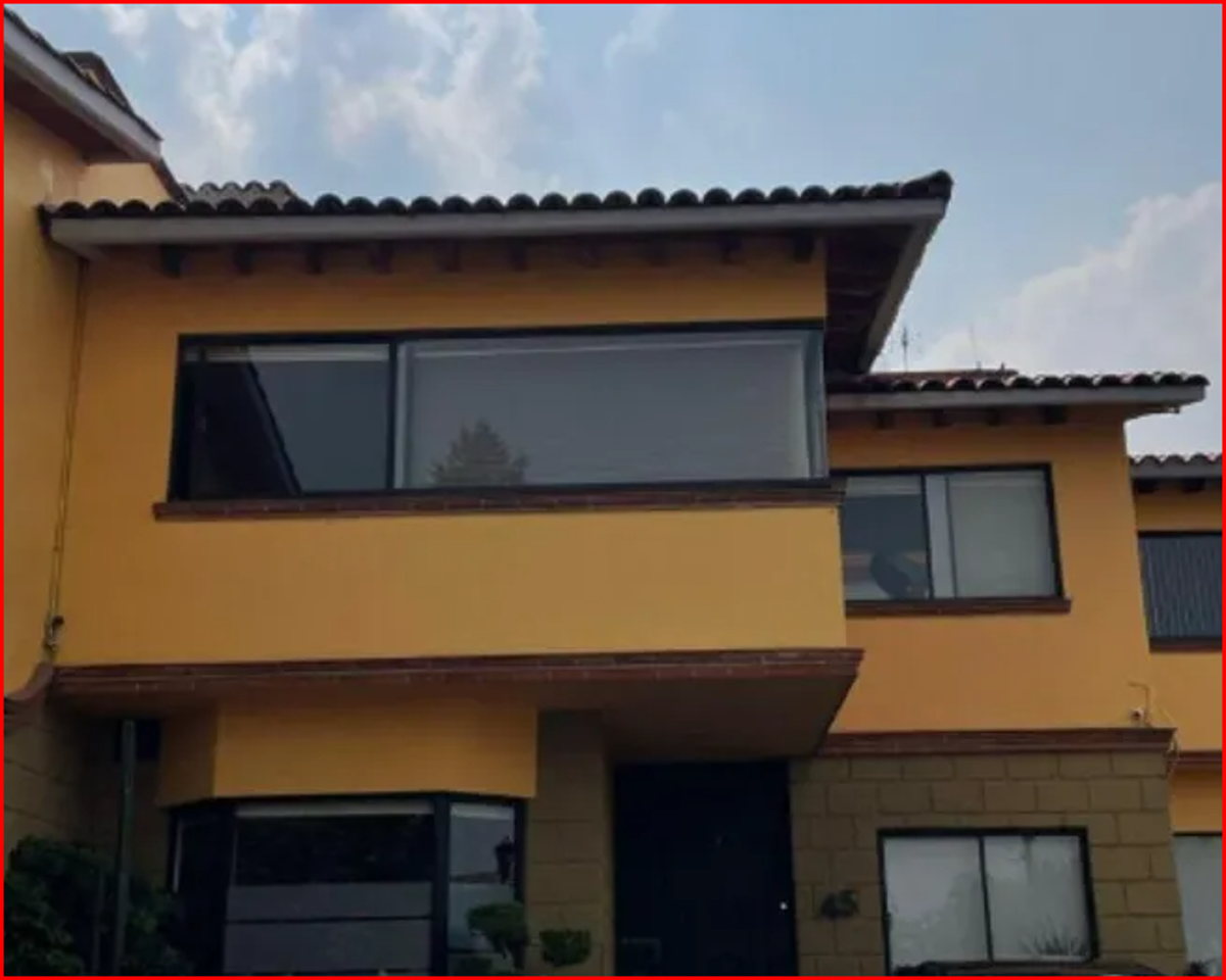 Casa en venta en San Nicolás Totolapan, La Magdalena Contreras — foto 1 de 17