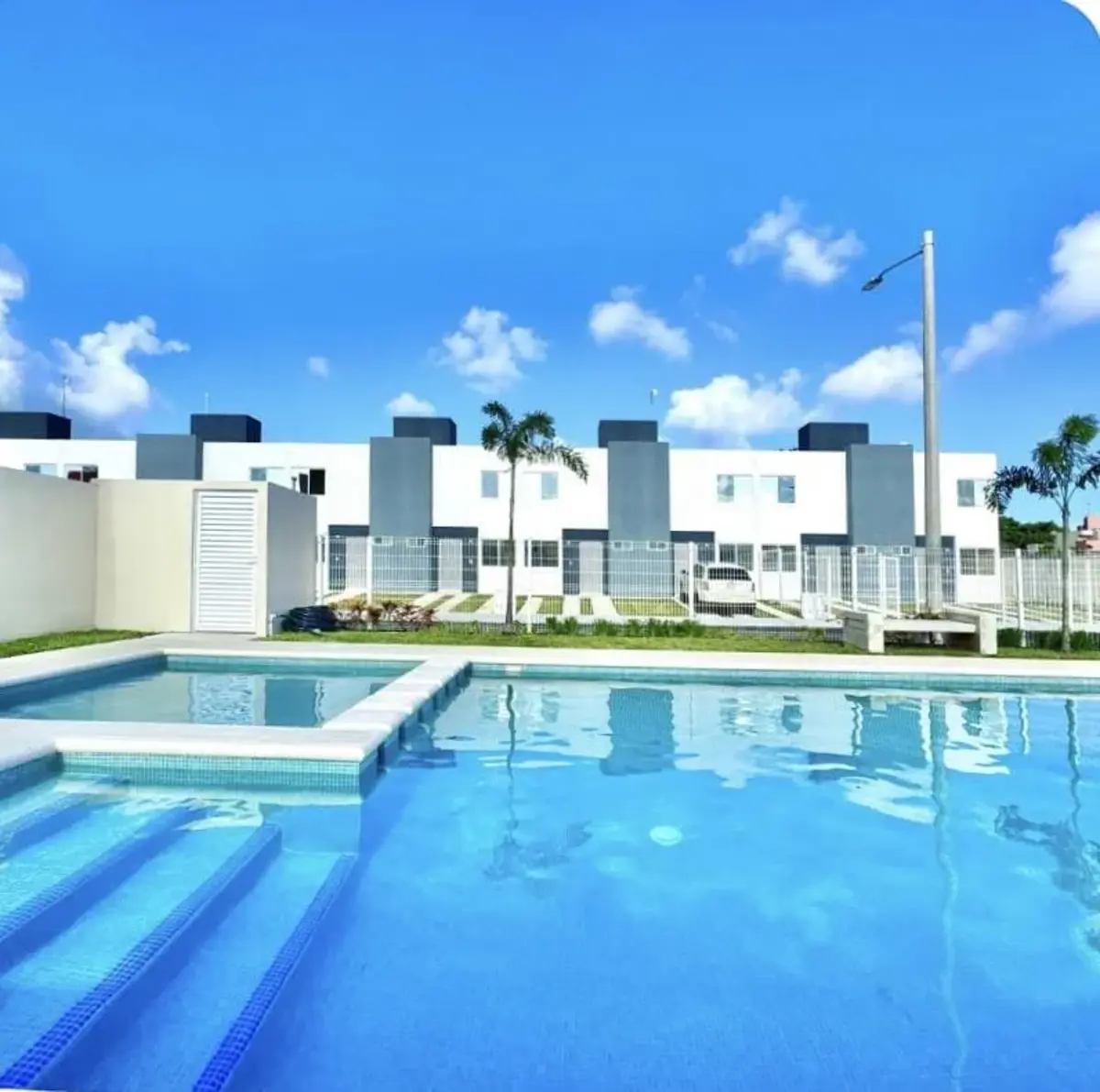 Casa en venta en Privadas Sacbe, Benito Juárez — foto 1 de 16
