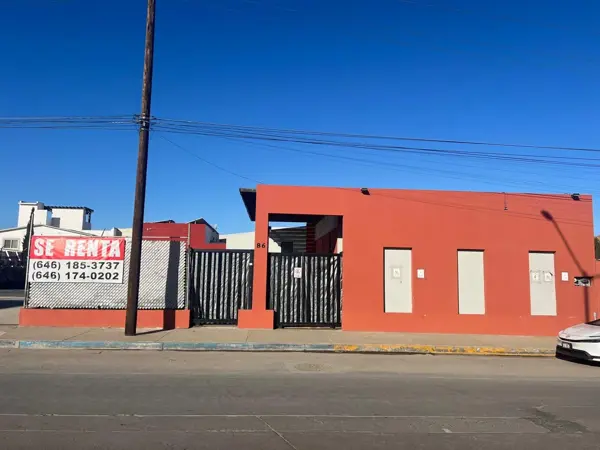 Local en renta en Carlos Pacheco 8, Ensenada — foto 2 de 24