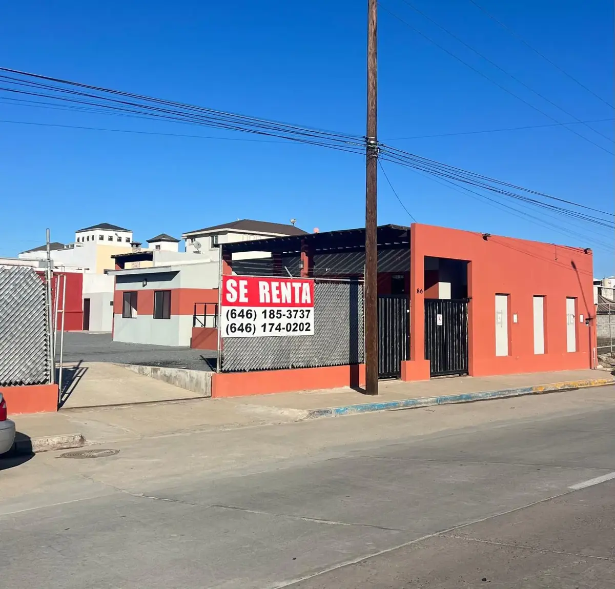 Local en renta en Carlos Pacheco 8, Ensenada — foto 1 de 24