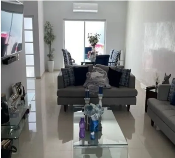 Casa en venta en Jardines de Vista Alegre II, Mérida — foto 2 de 11