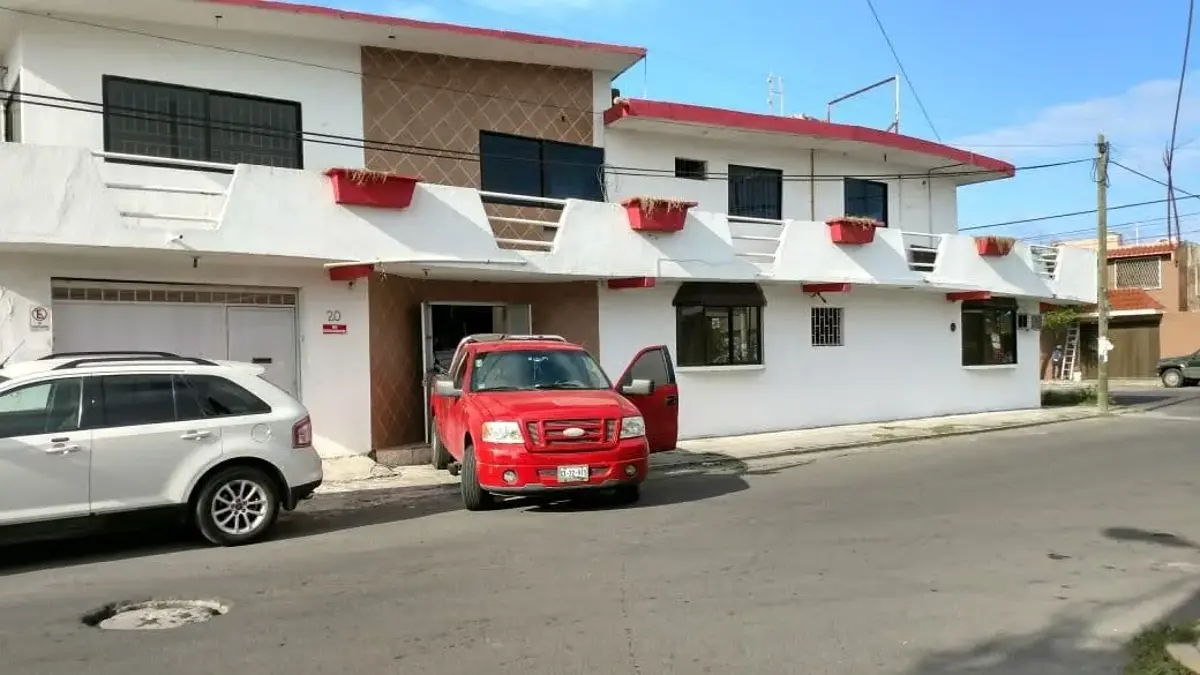 Casa en venta en Miguel Angel de Quevedo, Veracruz — foto 1 de 15