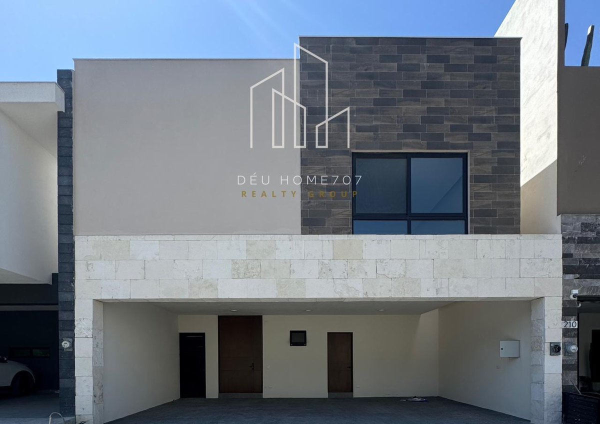 Casa en venta en El Uro, Monterrey — foto 1 de 19