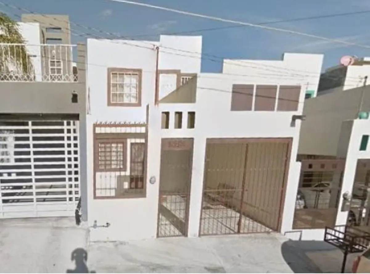 Casa en venta en Bosques de Santa Catarina, Santa Catarina — foto 1 de 13
