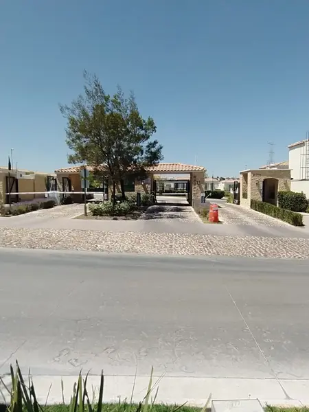 Casa en venta en Capital Sur, El Marqués — foto 2 de 36