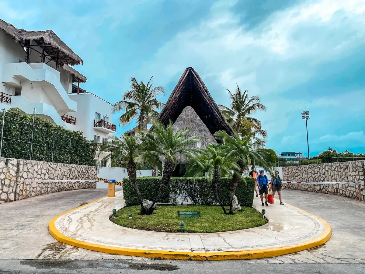 Departamento en venta en Playa del Carmen Centro, Solidaridad — foto 1 de 14
