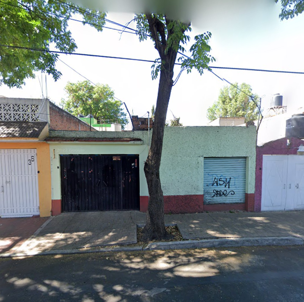 Casa en Venta en Torre Blanca, Miguel Hidalgo, Ciudad de México RECUPERACIÓN INMOBILIARIA