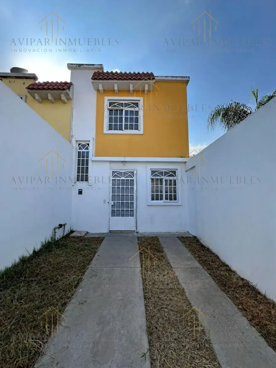 Casa en venta en Las Luces, Tlajomulco de Zúñiga — foto 1 de 21