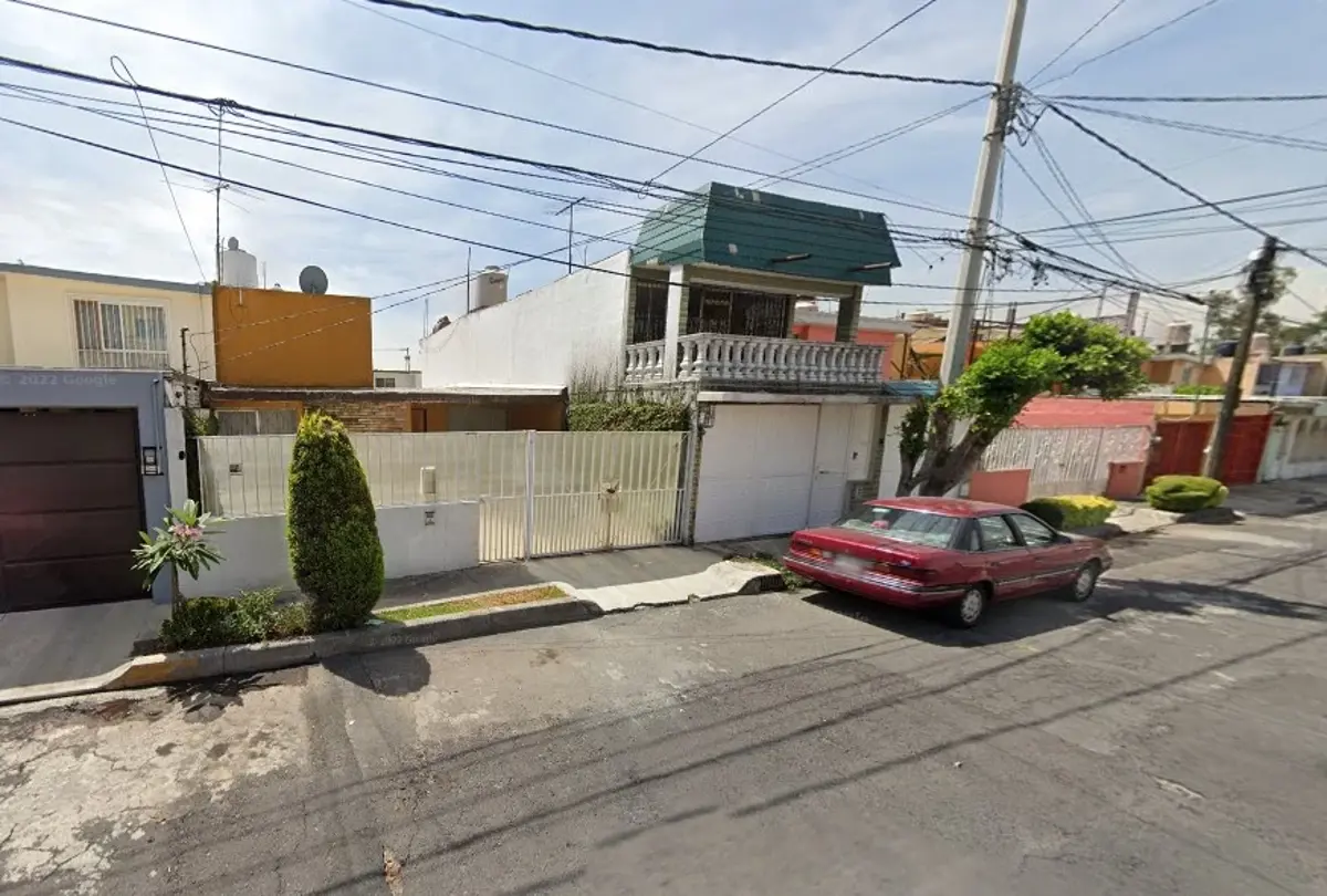Casa en venta en Prados del Rosario, Azcapotzalco — foto 1 de 15