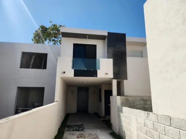 Casa en venta en Jardines de Champayán 1, Tampico — foto 2 de 18