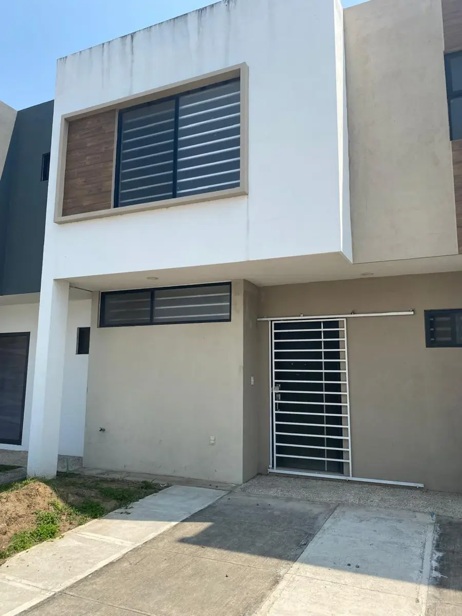 Casa en venta en San José Novillero, Boca del Río — foto 1 de 16