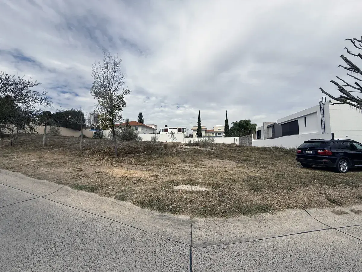 Terreno en venta en Puerta de Hierro, Zapopan — foto 1 de 5