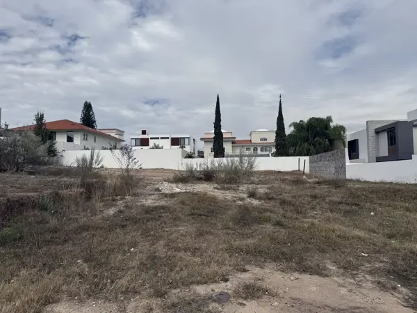 Terreno en venta en Puerta de Hierro, Zapopan — foto 3 de 5