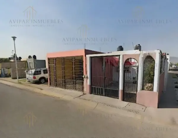 Casa en venta en Valle Dorado, Tlajomulco de Zúñiga — foto 2 de 15