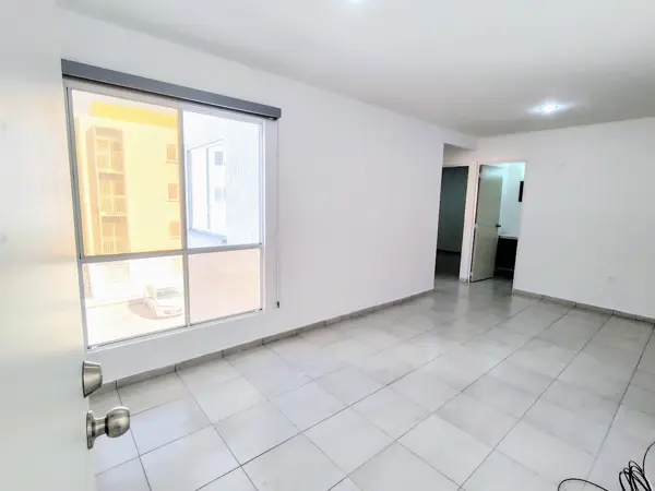 Departamento en renta en Villas del Refugio, El Marqués — foto 3 de 11