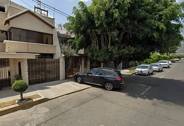 Casa en Venta en Valle del Tepeyac, Gustavo A. Madero, Ciudad de México RECUPERACIÓN INMOBILIARIA