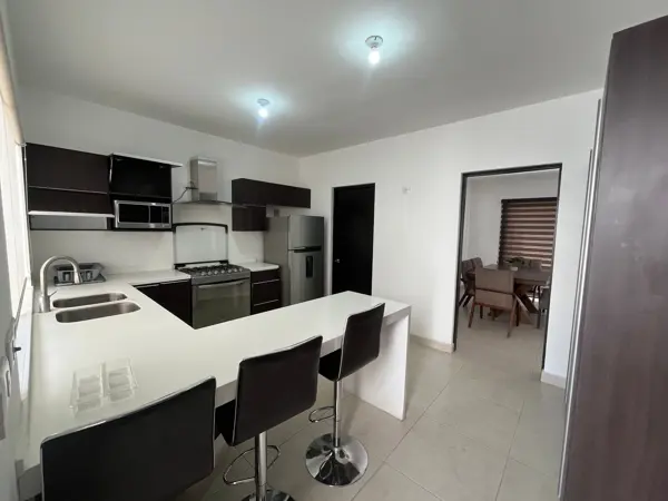 Casa en renta en Arborea, Ramos Arizpe — foto 2 de 9