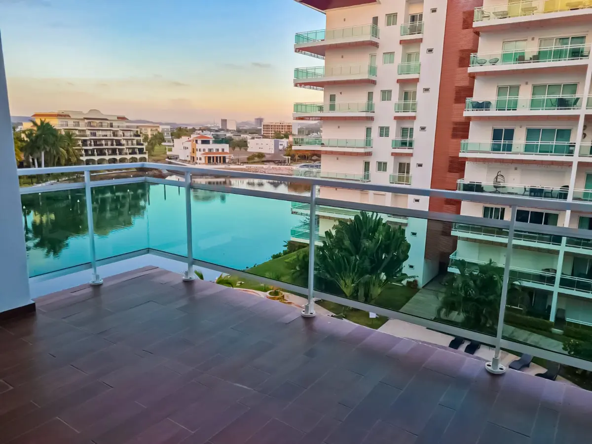 Departamento en renta en Marina Mazatlan, Mazatlán — foto 1 de 16