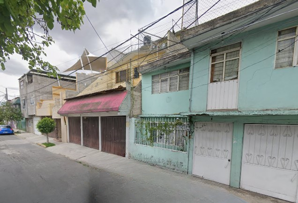 Casa en venta en Metropolitana Tercera Sección, Nezahualcóyotl — foto 1 de 13