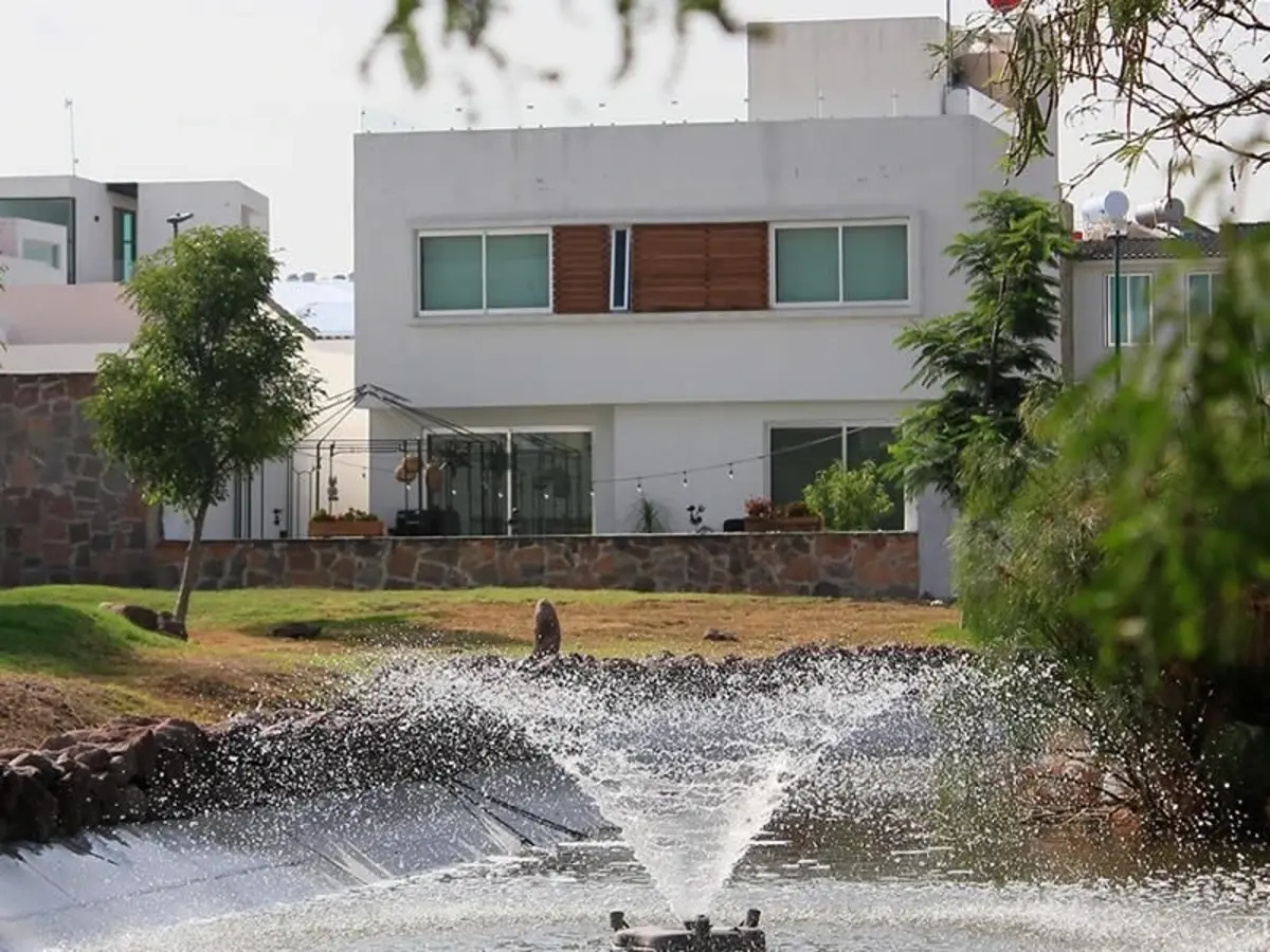 Casa en venta en Ampliación el Pueblito, Corregidora — foto 1 de 27