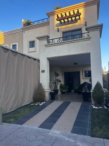 Casa en venta en Zona Plateada, Pachuca de Soto — foto 2 de 43