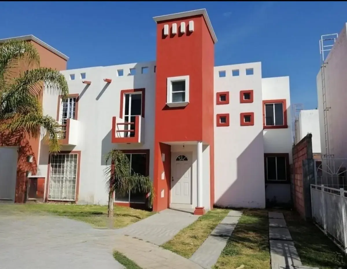 Casa en venta en La Paz, San Juan del Río — foto 1 de 14