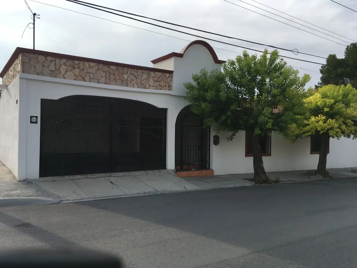 Casa en venta en Republica Oriente, Saltillo — foto 1 de 18