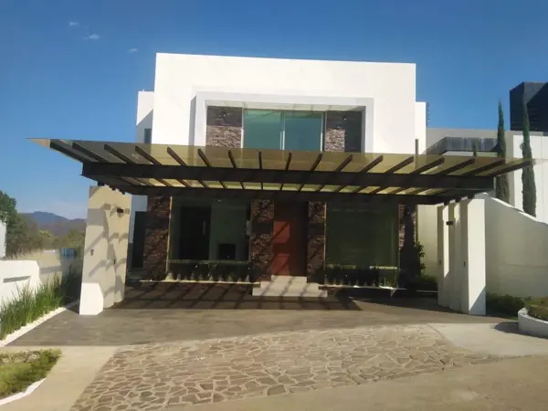 Casa en venta en Bosque Monarca, Morelia — foto 2 de 13