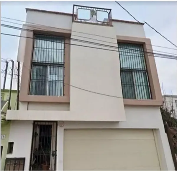 Casa en Venta en La Fuente, Playas de Rosarito, Baja California