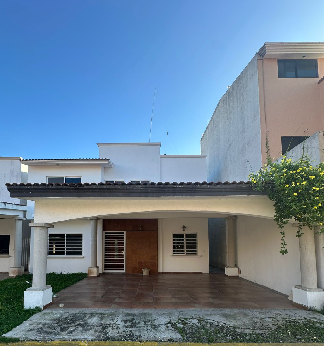 Casa en renta en Residencial San Ángel, Centro — foto 1 de 14