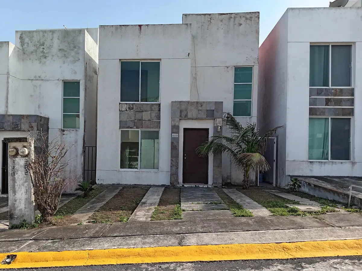 Casa en venta en Banus, Alvarado — foto 1 de 11