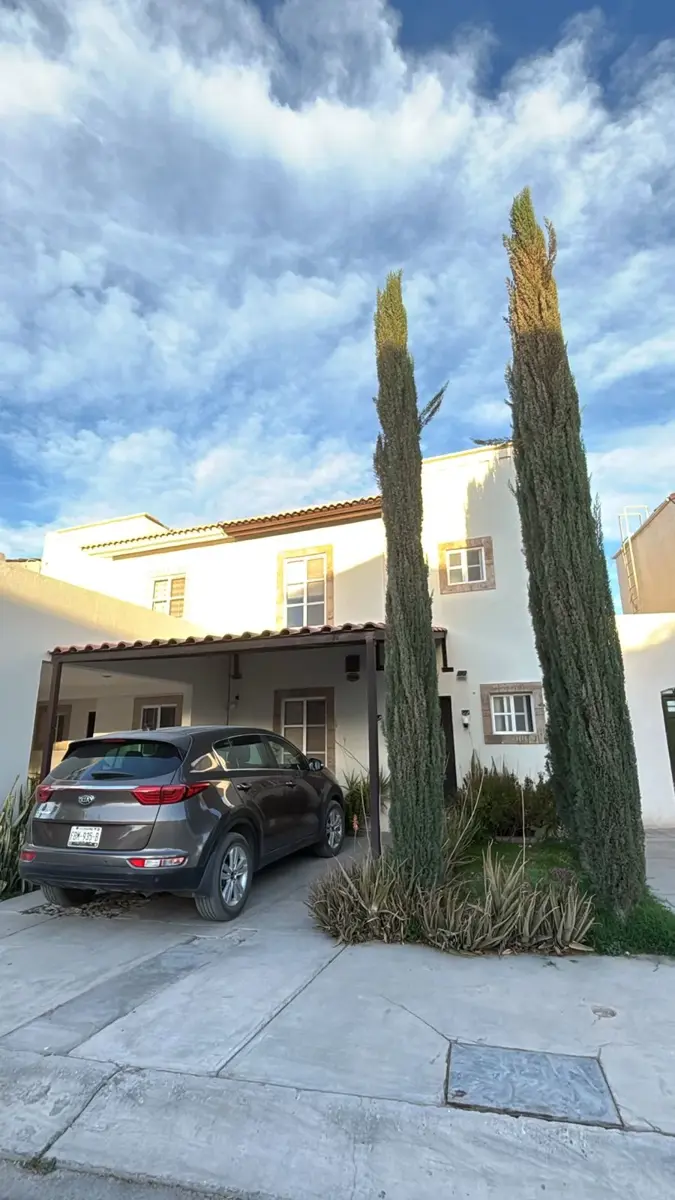 Casa en renta en Puerta Real, Torreón — foto 1 de 14
