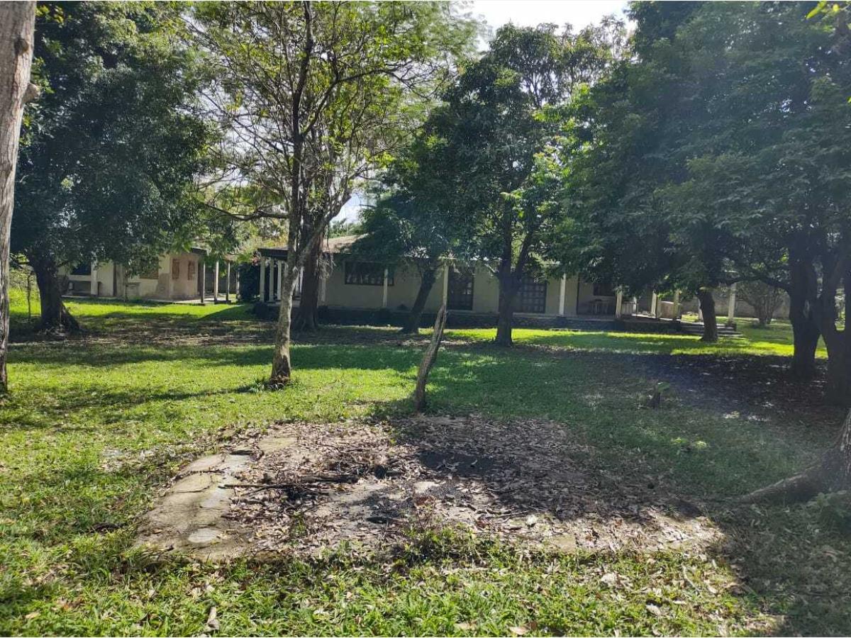 Casa en venta en Guineo 1ra Sección, Centro — foto 1 de 13