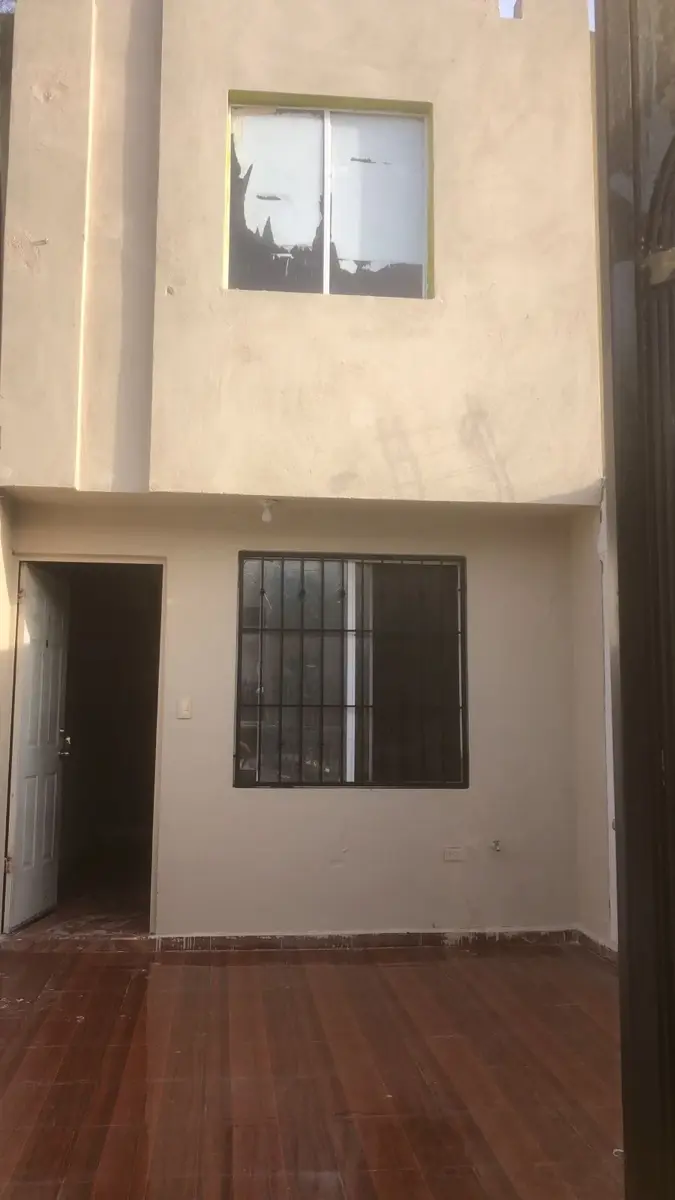 Casa en venta en Valle del Roble, Cadereyta Jiménez — foto 1 de 11