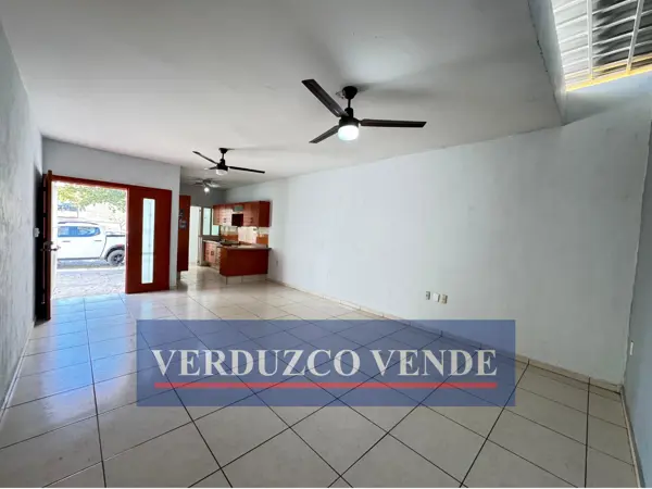 Casa en venta en Residencial Colinas del Rey, Villa de Álvarez — foto 2 de 13