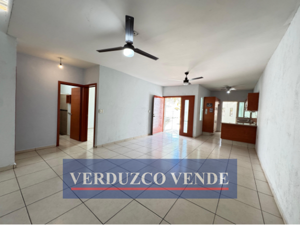 Casa en venta en Residencial Colinas del Rey, Villa de Álvarez — foto 3 de 13