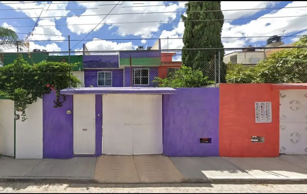 Casa en venta en Granjas Banthi, San Juan del Río — foto 1 de 13