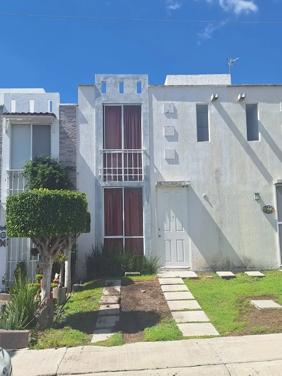 Casa en venta en Colinas del Sol, Corregidora — foto 1 de 5