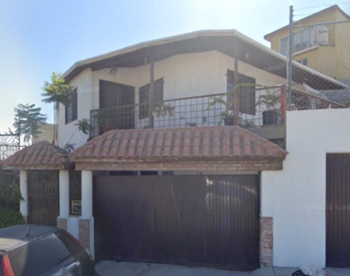 Casa en venta en Villa Fontana IX, Tijuana — foto 1 de 7