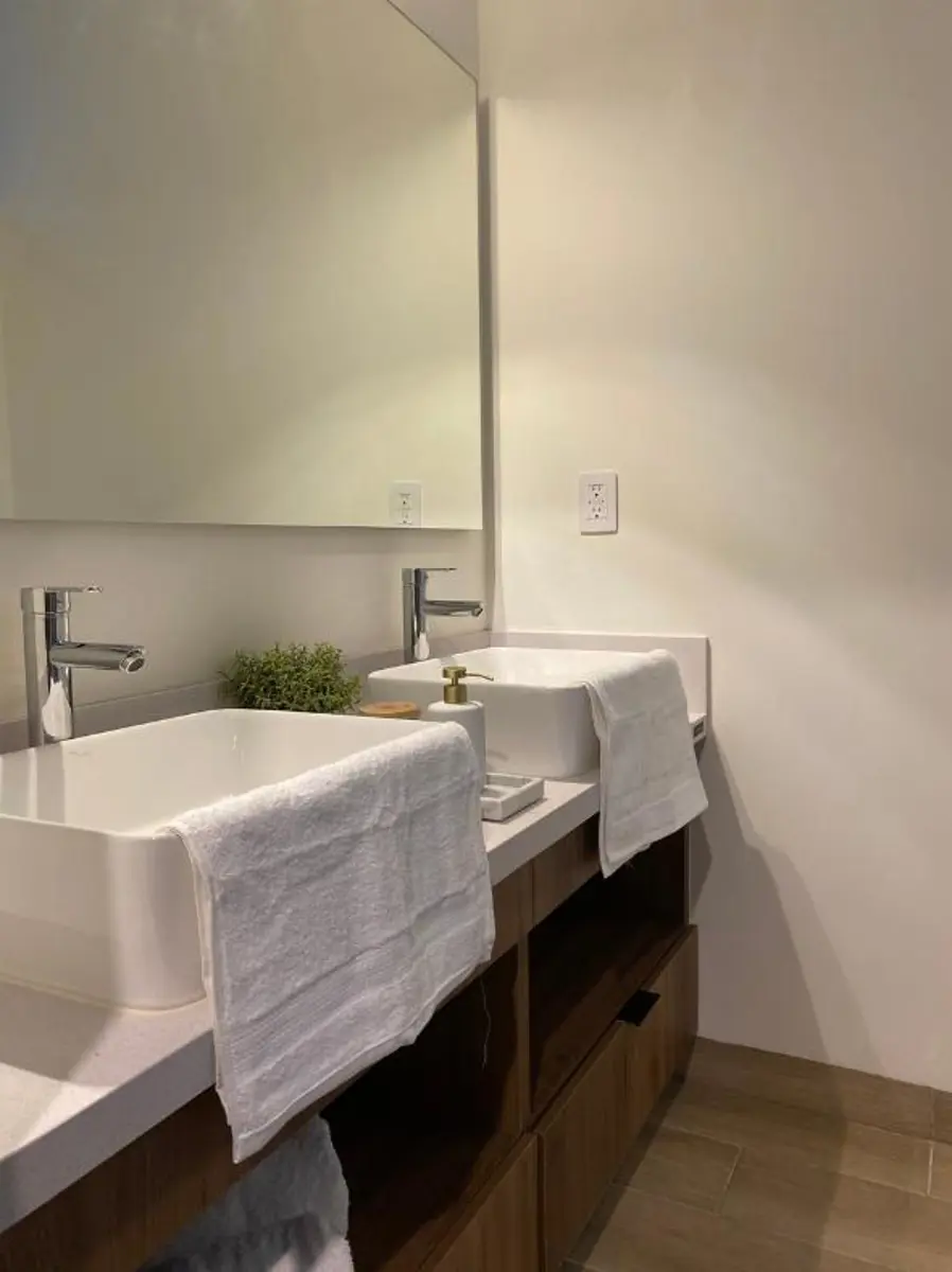 Casa en venta en Los Olvera, Corregidora — foto 1 de 17
