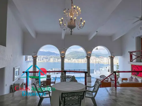 Casa en venta en Playa Guitarrón, Acapulco de Juárez — foto 2 de 89