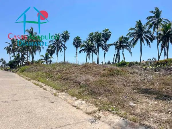 Terreno en venta en Plan de los Amates, Acapulco de Juárez — foto 2 de 19