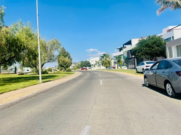 Terreno en venta en Valle Imperial, Zapopan — foto 2 de 6