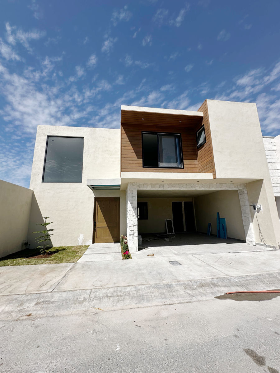 Casa en venta en Valle de Fontanna, Ramos Arizpe — foto 1 de 22