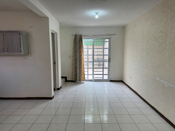 Casa en venta en Villas Universidad, Torreón — foto 3 de 12