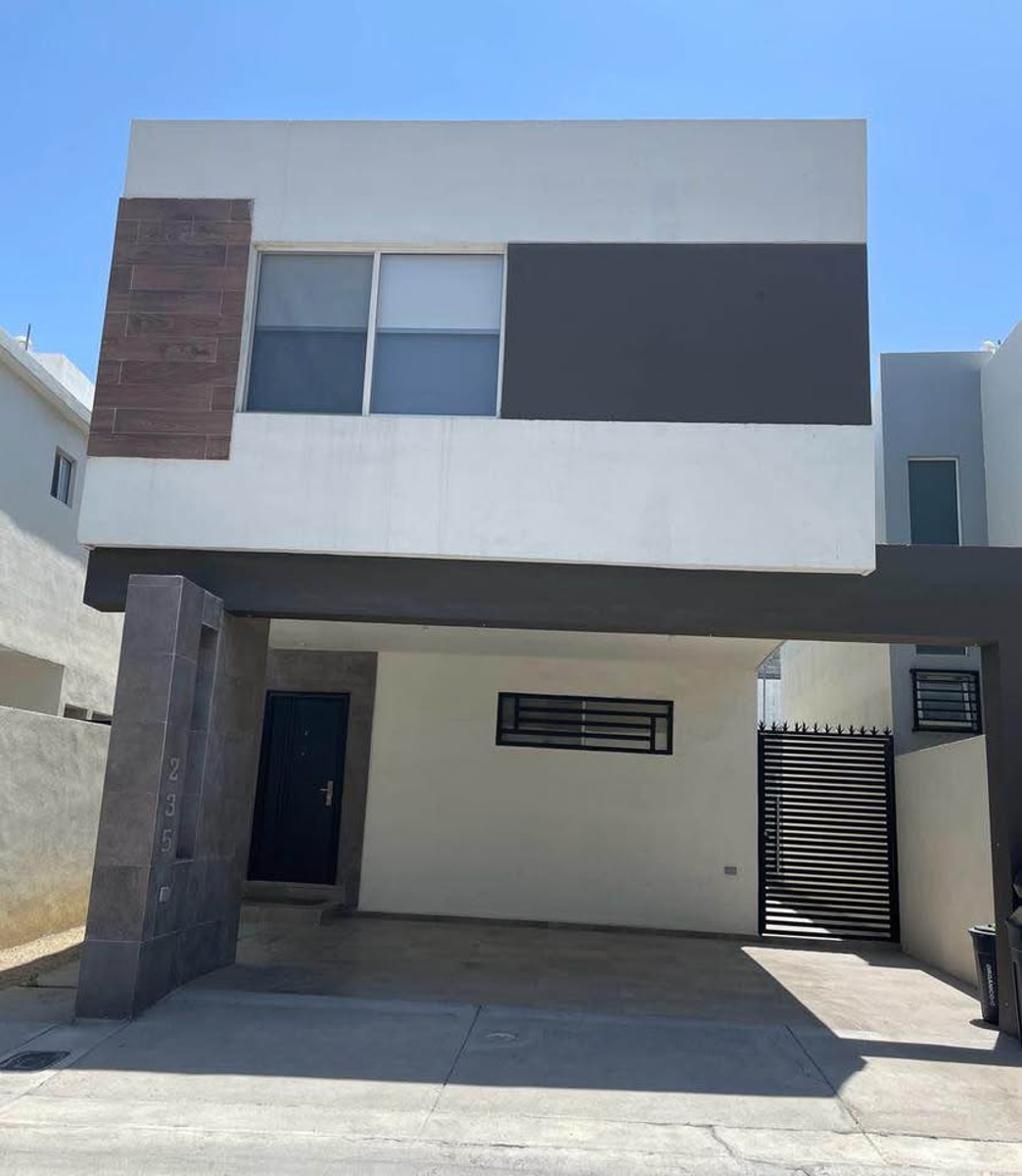 Casa en renta en Lenna Residencial, Saltillo — foto 1 de 19