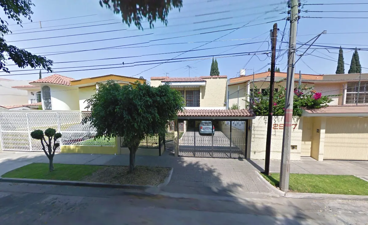 Casa en venta en Bosques de La Victoria, Guadalajara — foto 1 de 14